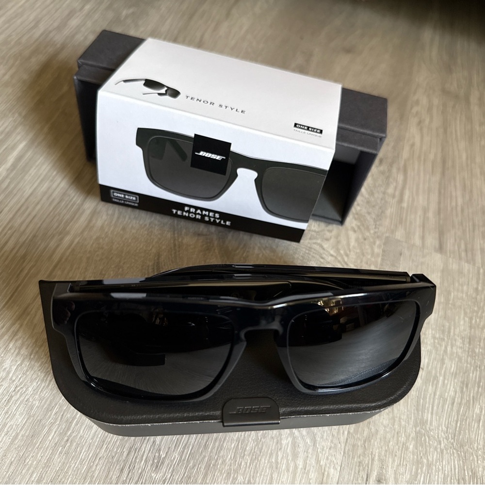 Bose Sleek Black Audio Glasses